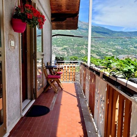 La Casetta Di Giorgia Фенис Экстерьер фото